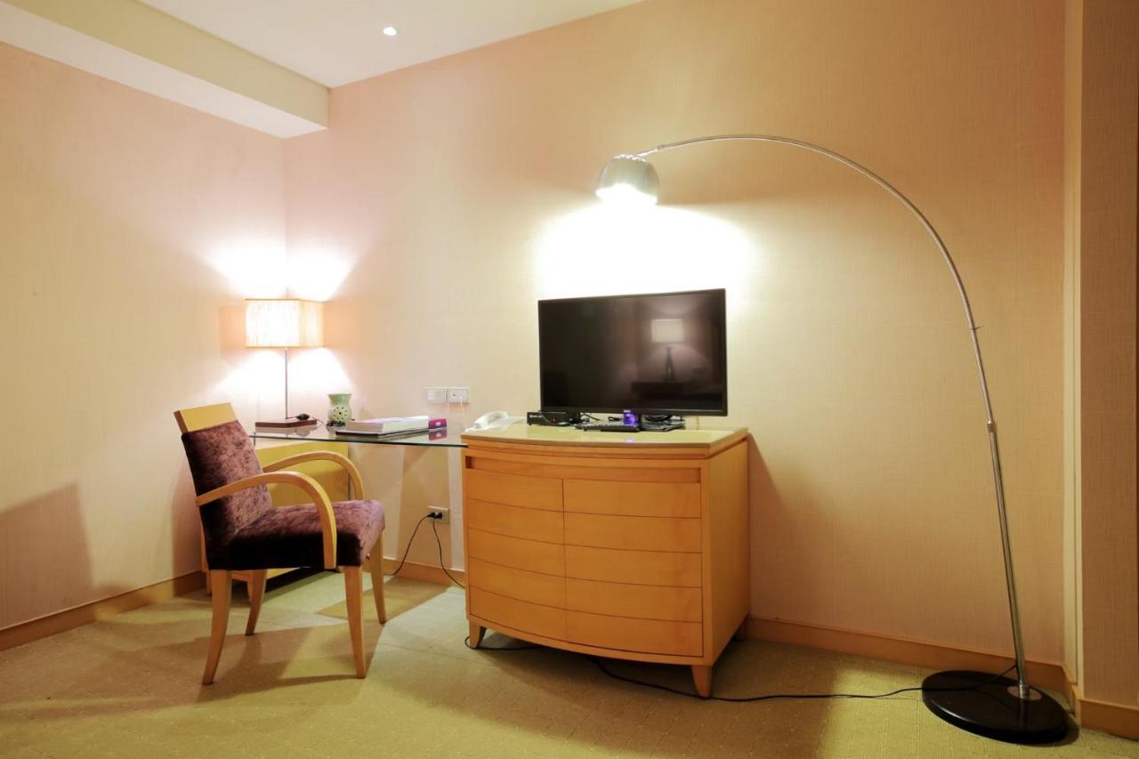 จินหัว โฮเต็ล Hotel หลัวตง ภายนอก รูปภาพ